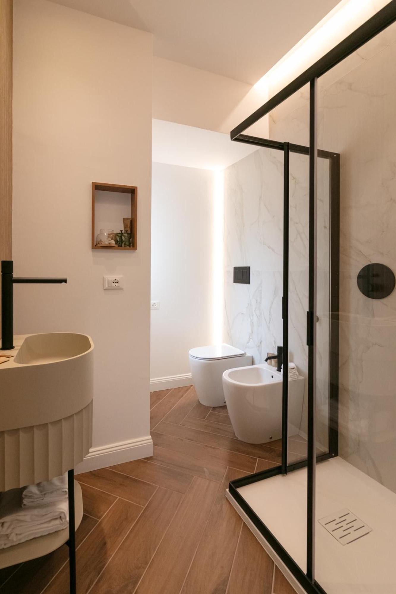 Mt Apartments Термоли Екстериор снимка