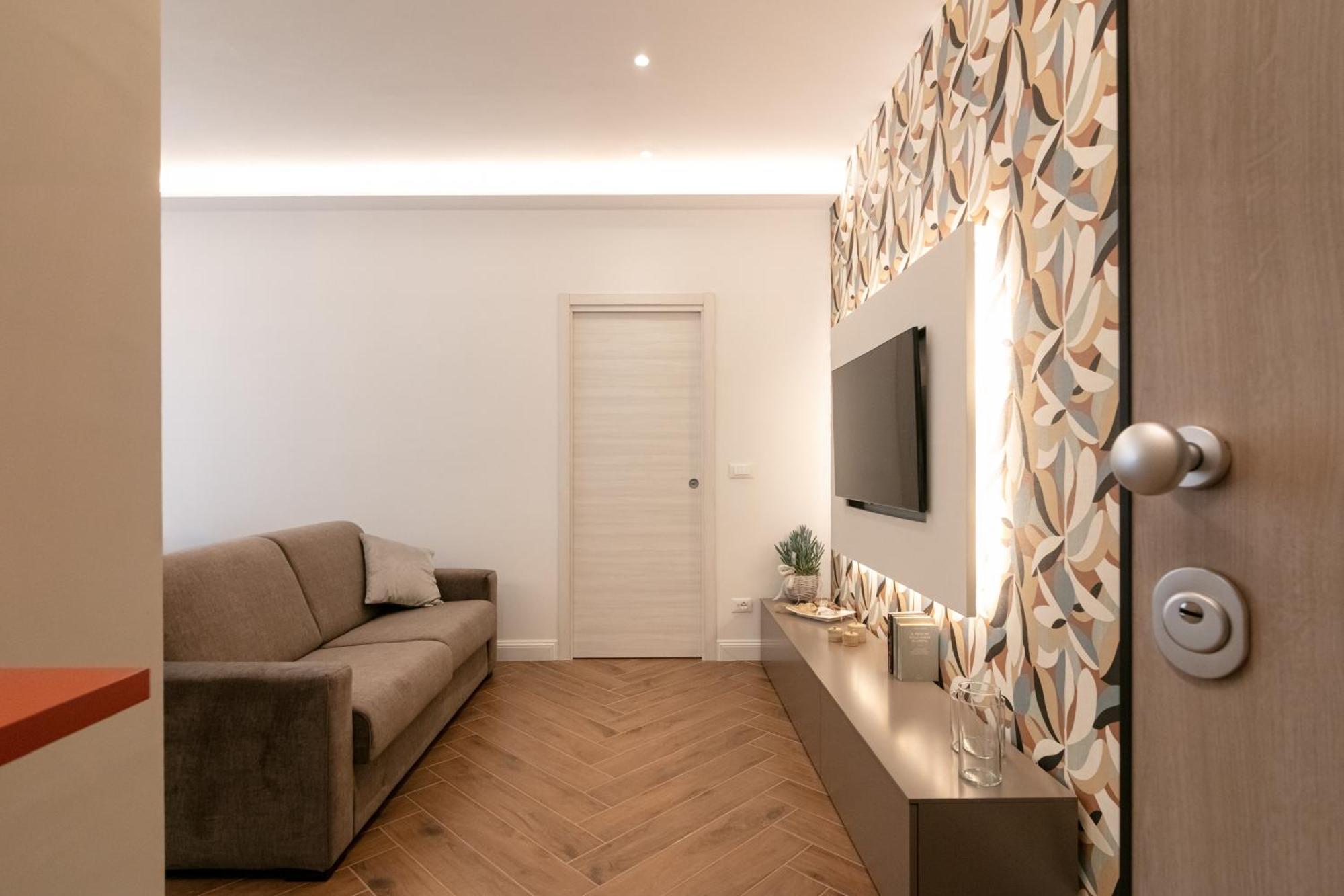 Mt Apartments Термоли Екстериор снимка