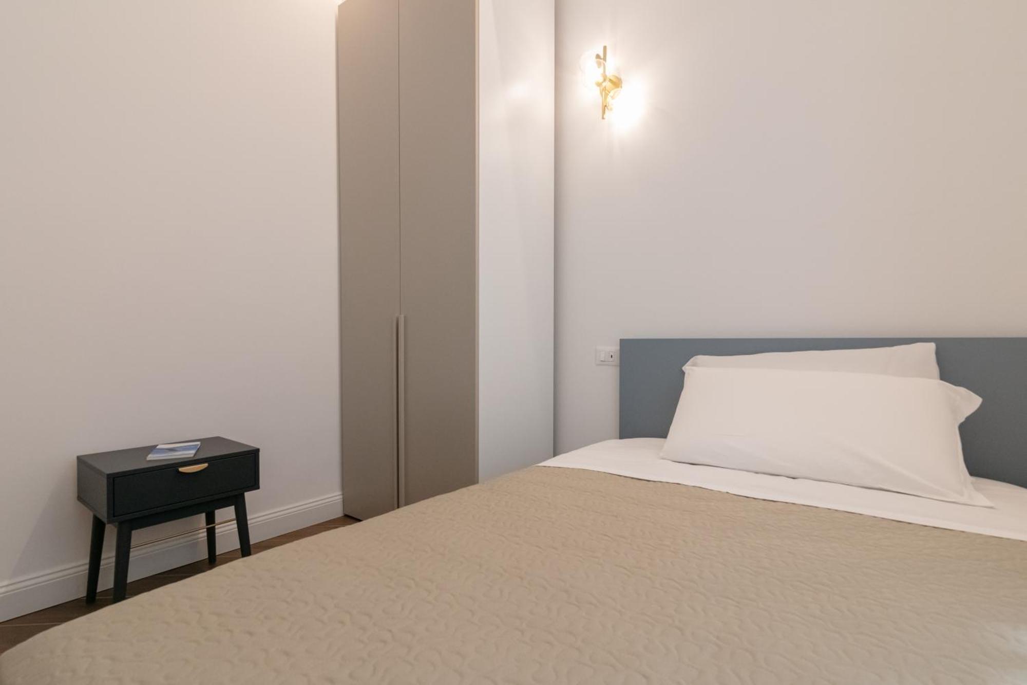 Mt Apartments Термоли Екстериор снимка